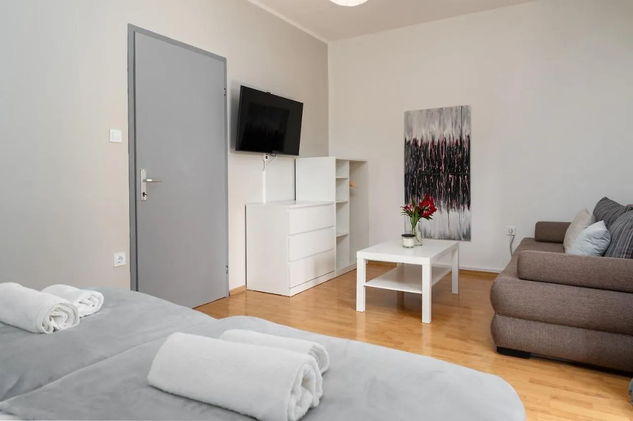 Apartment Kami Novigrad
