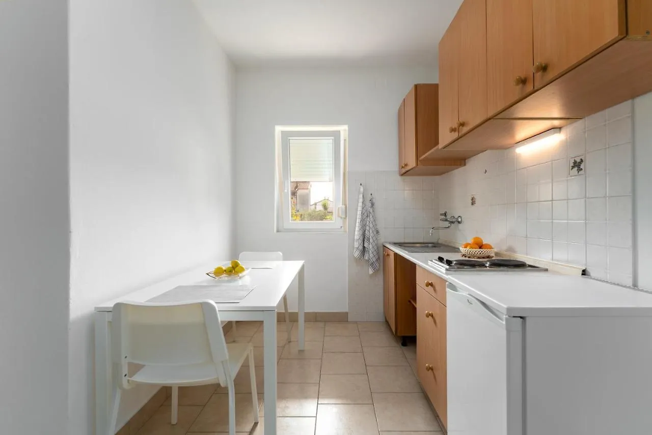 Apartment Kami Novigrad  0*, Novigrad (Istria)