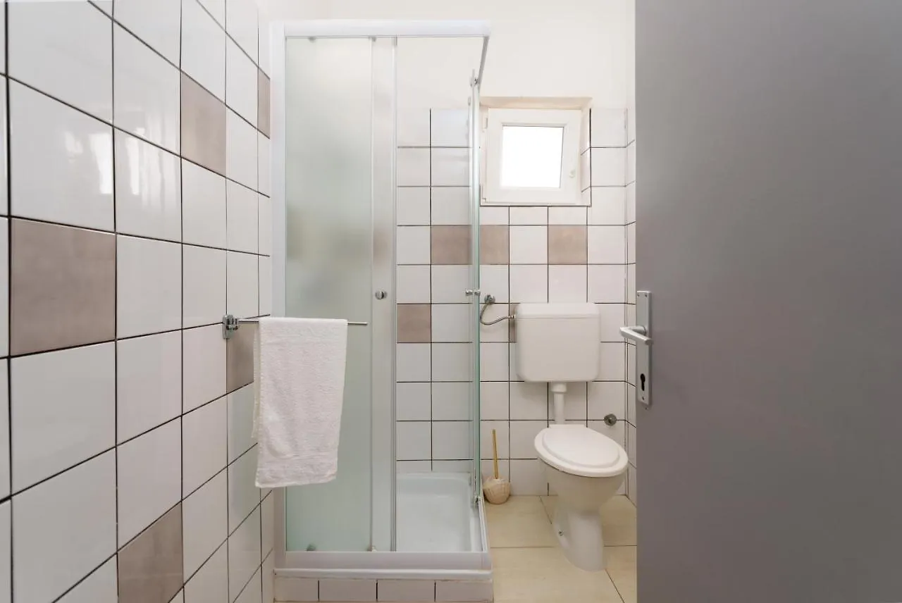 Apartment Kami Novigrad