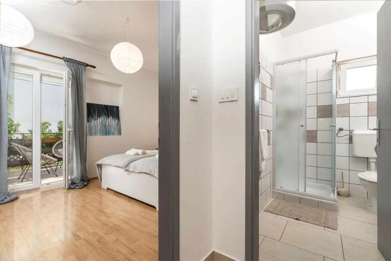 Apartment Kami Novigrad  0*, Novigrad (Istria) Croatia