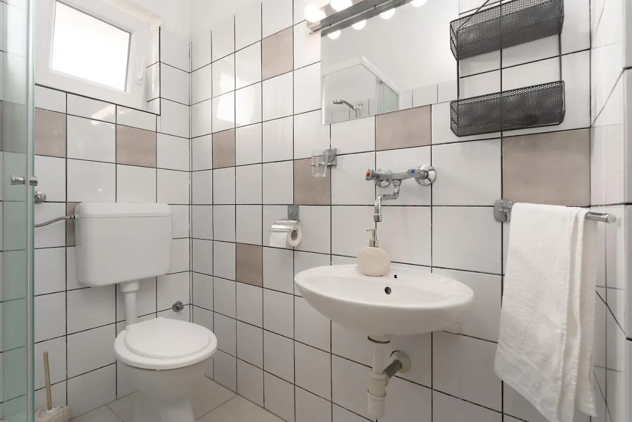 Apartment Kami Novigrad